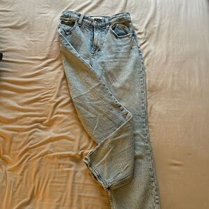 A&F 90s straight leg jean
